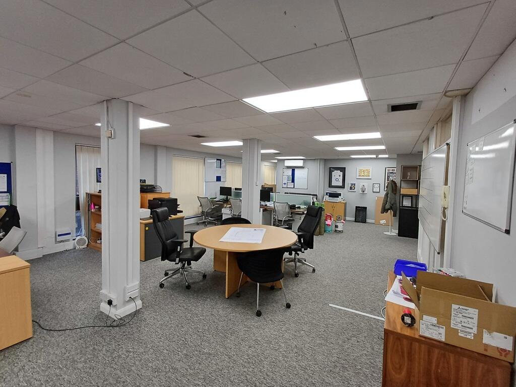 Additional image 7 of Lower Ground, Alban Row, 27-31 Verulam Road, St Albans, Hertfordshire, AL3