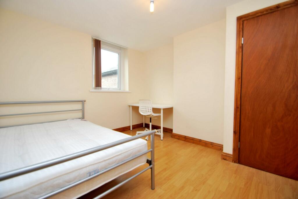 House in Cardiff - View 5