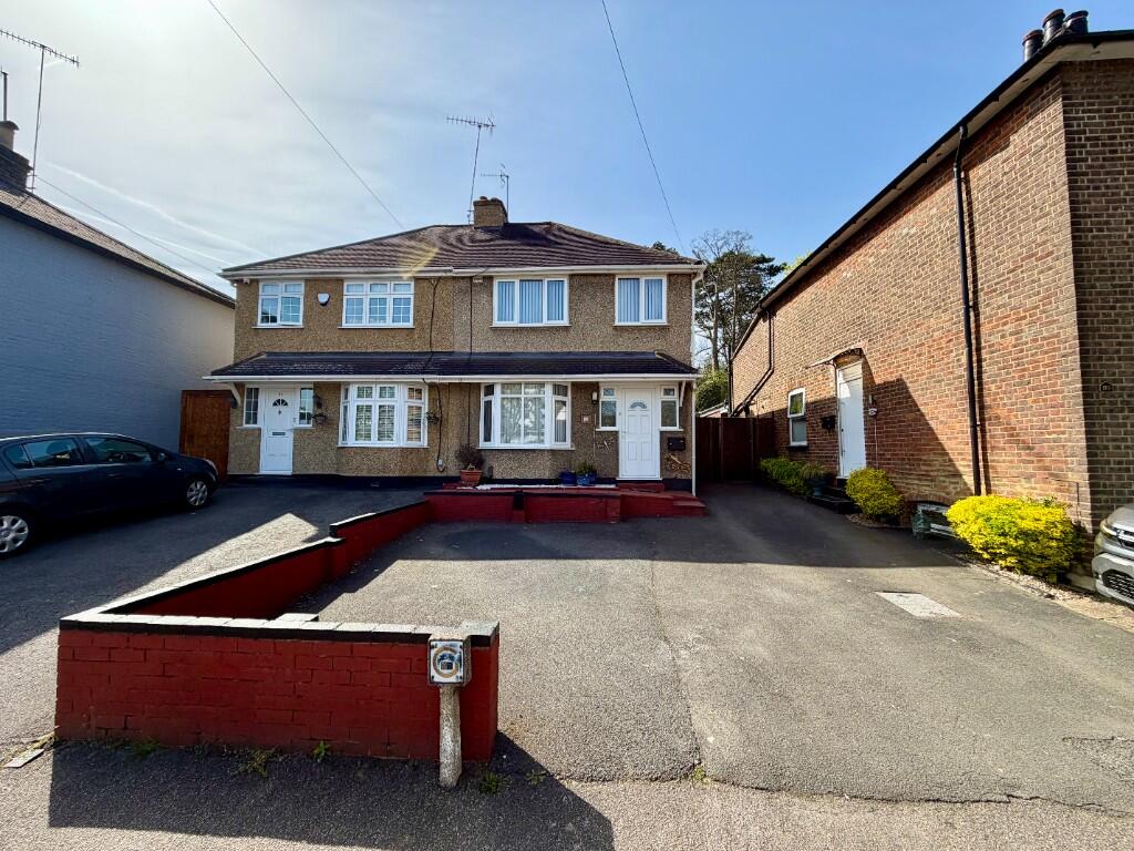 Main image of property: Cotterells, Boxmoor, Hemel Hempstead, Hertfordshire, HP1