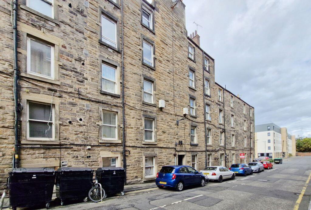 Apartment in Edinburgh - View 2