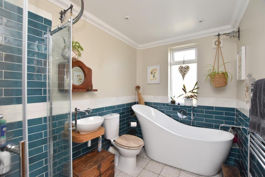 House in Tonbridge - View 3