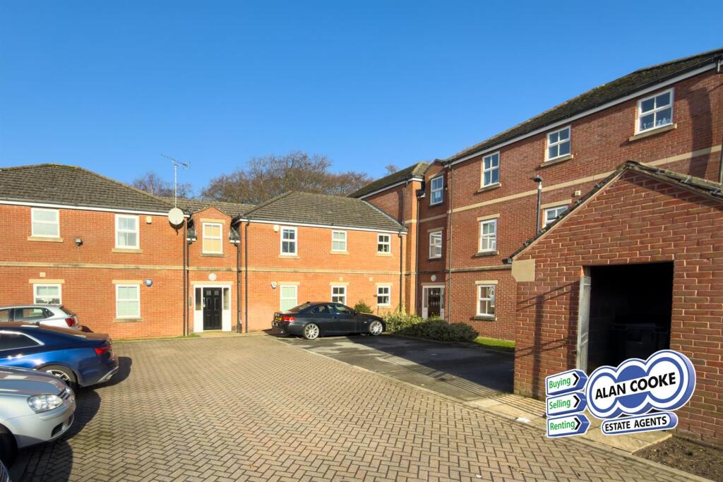 Main image of property: Caraway Court, Meanwood, Leeds