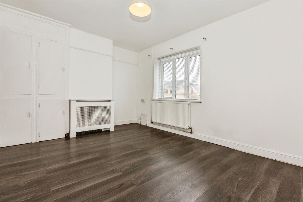 Main image of property: Powys Avenue, Townhill, Swansea