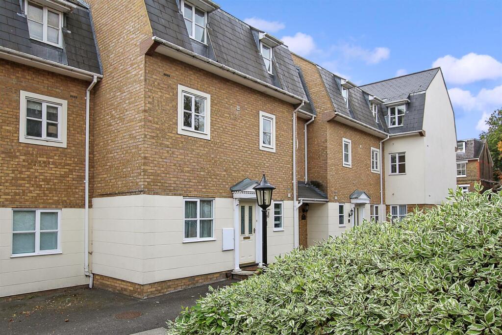 Main image of property: Gresham Close, Brentwood