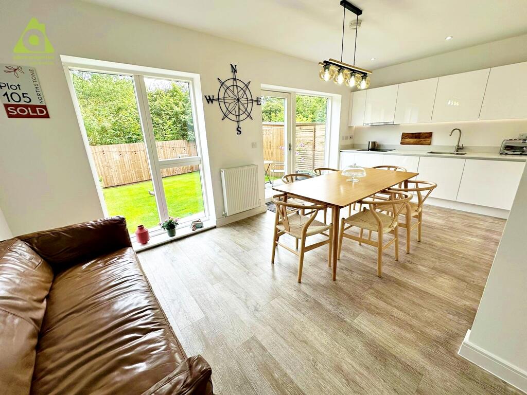 House in Bolton - View 5