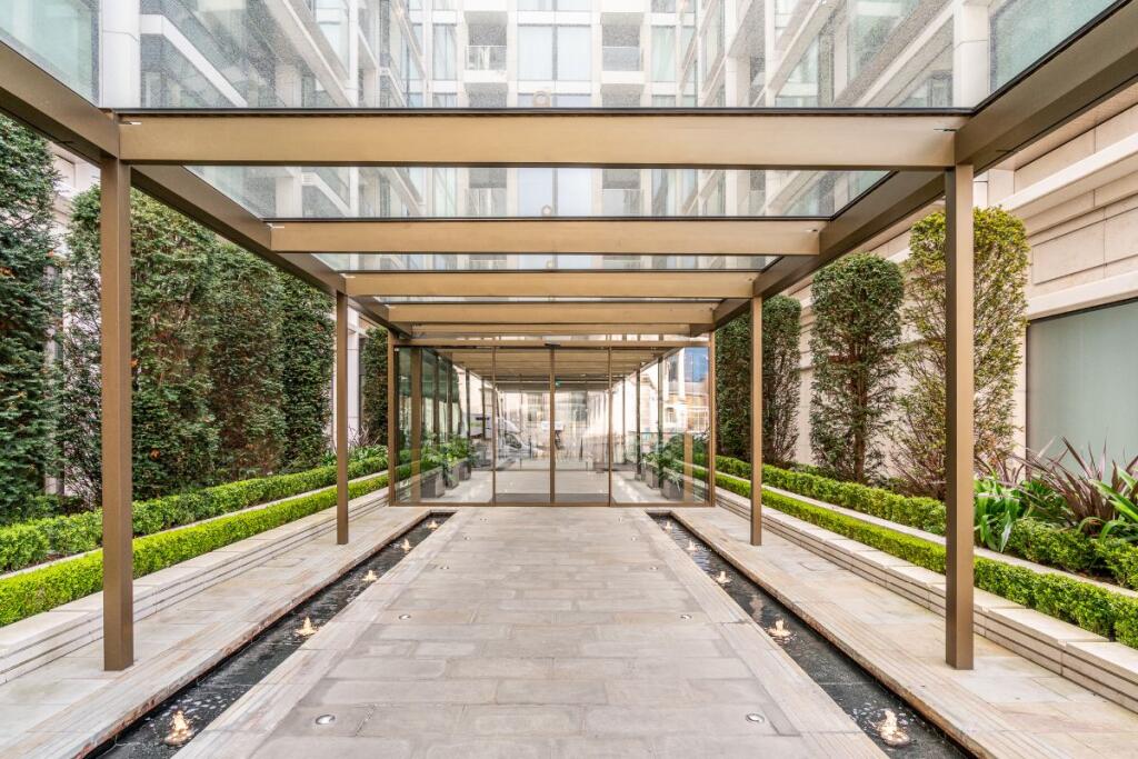 Main image of property: Sugar Quay, Tower Hill, EC3R