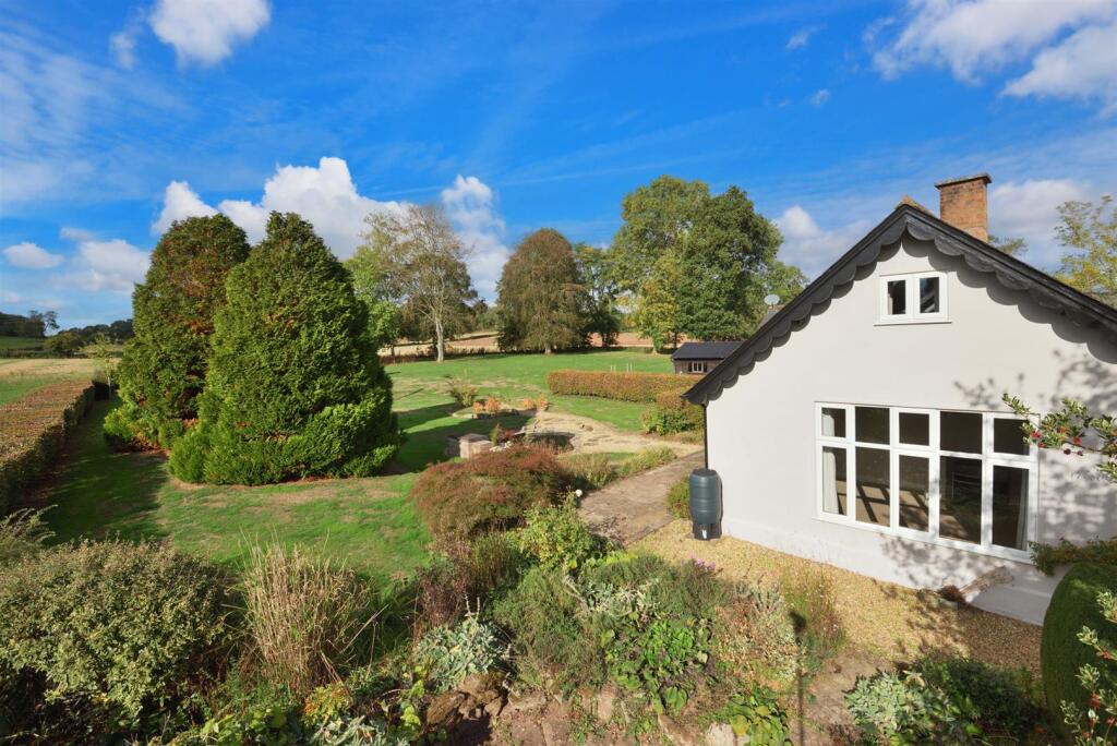 House in Hereford, Breinton - View 2