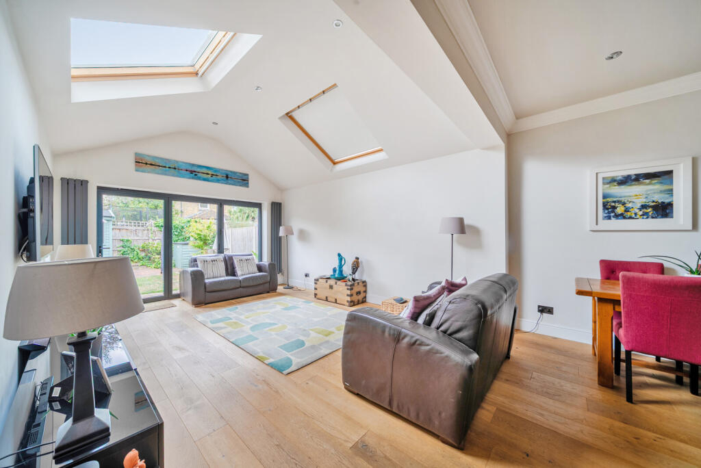 House in London, Norbiton - View 4