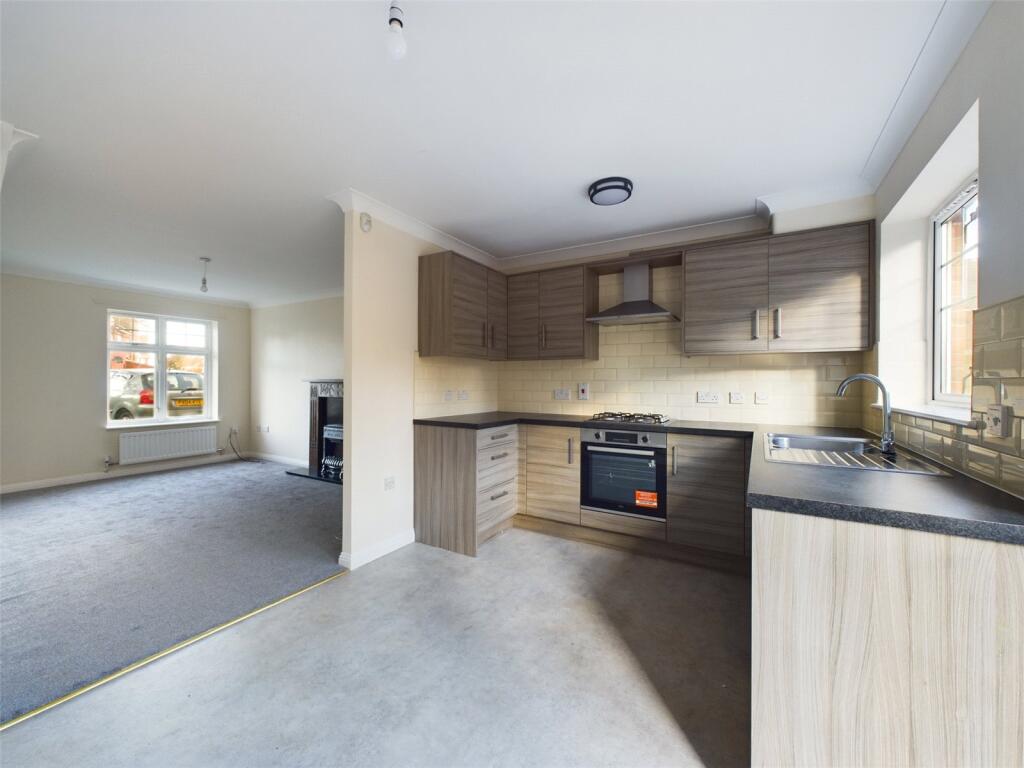 Heather Court, Heanor, Derbyshire, DE75 photo 5