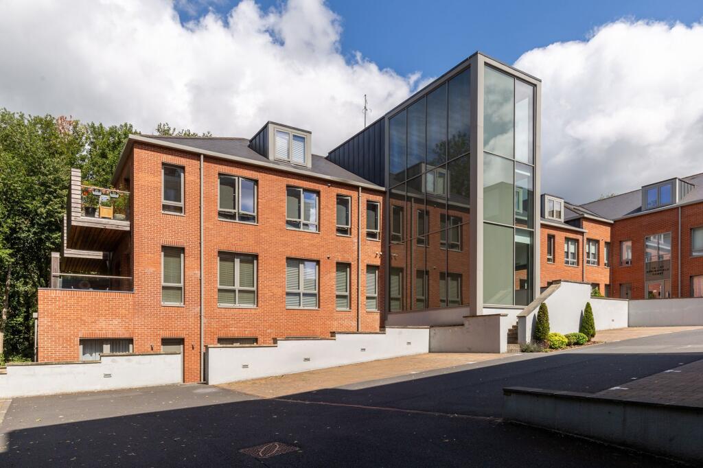 Main image of property: Apartment 12, Springfield Court, Springfield Avenue, Harrogate, North Yorkshire