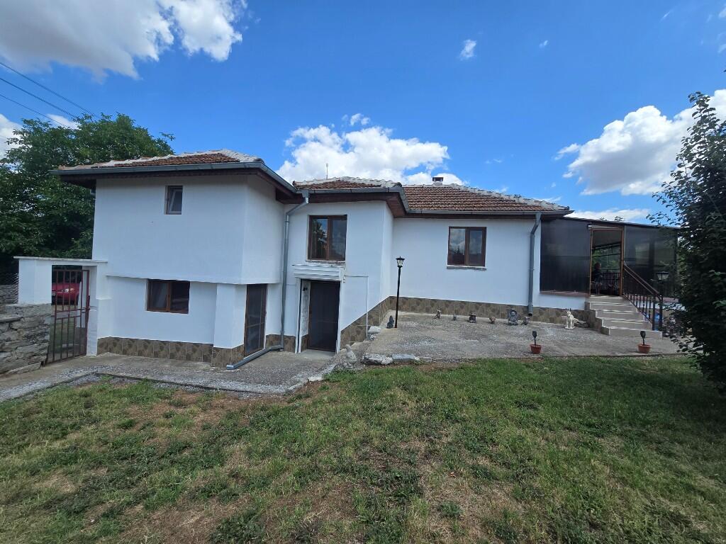 Main image of property: Elhovo, Yambol