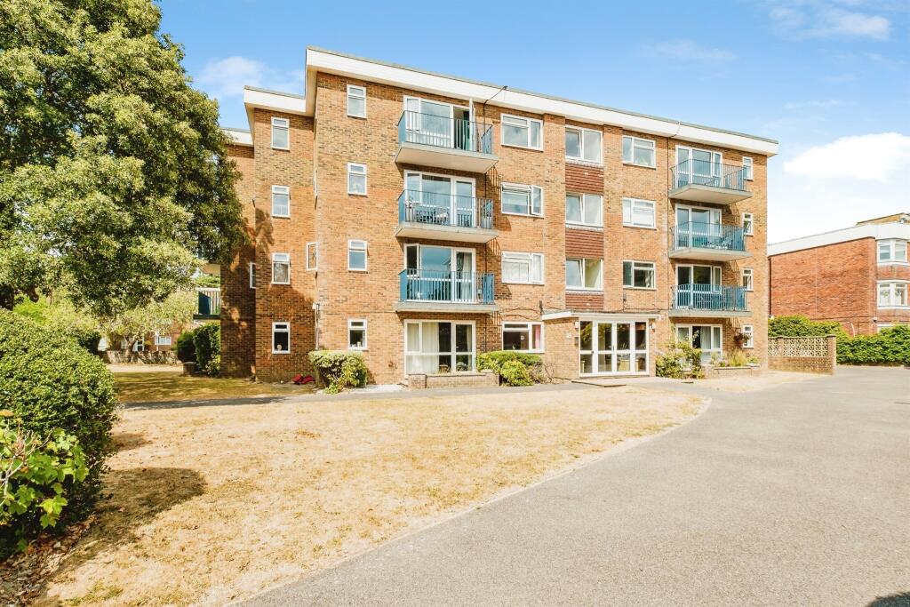 Apartment in Worthing, West Worthing