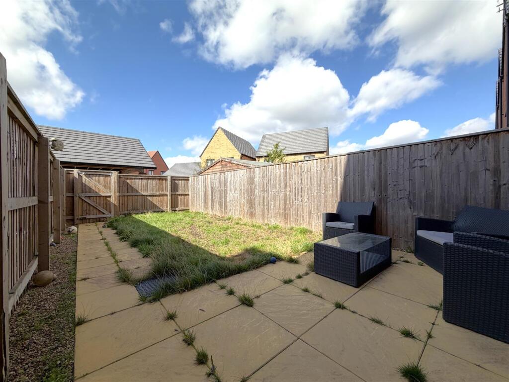 House in Nottingham - View 3