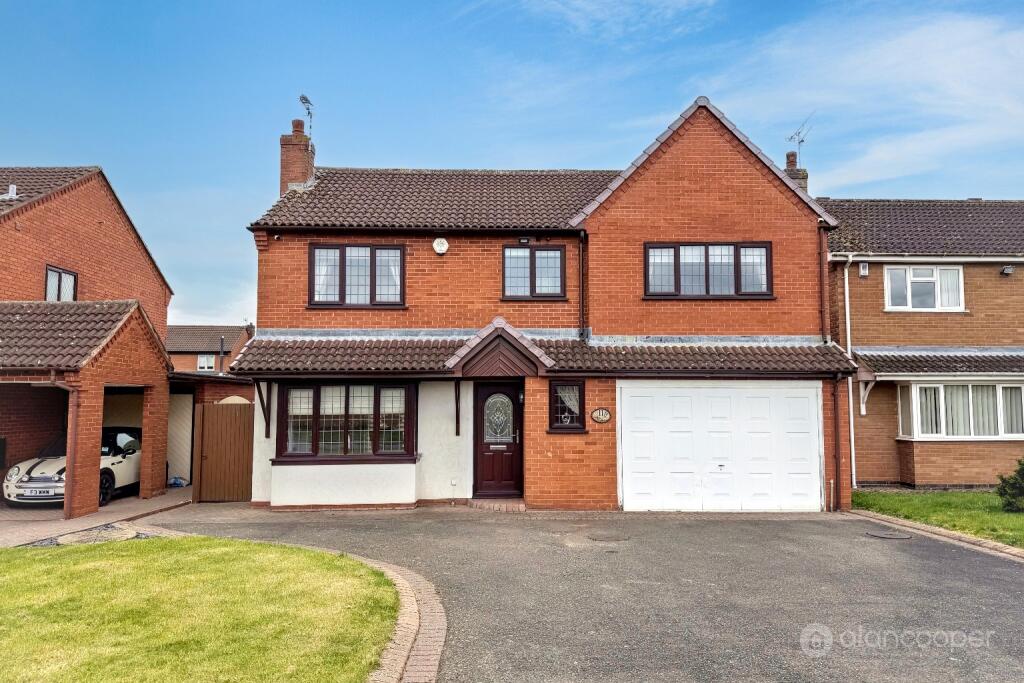 Main image of property: Dorchester Way, St Nicolas Park, Nuneaton, CV11 6XB