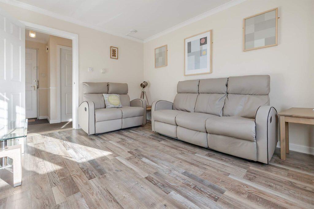 Apartment in Bathgate, Boghall - View 4