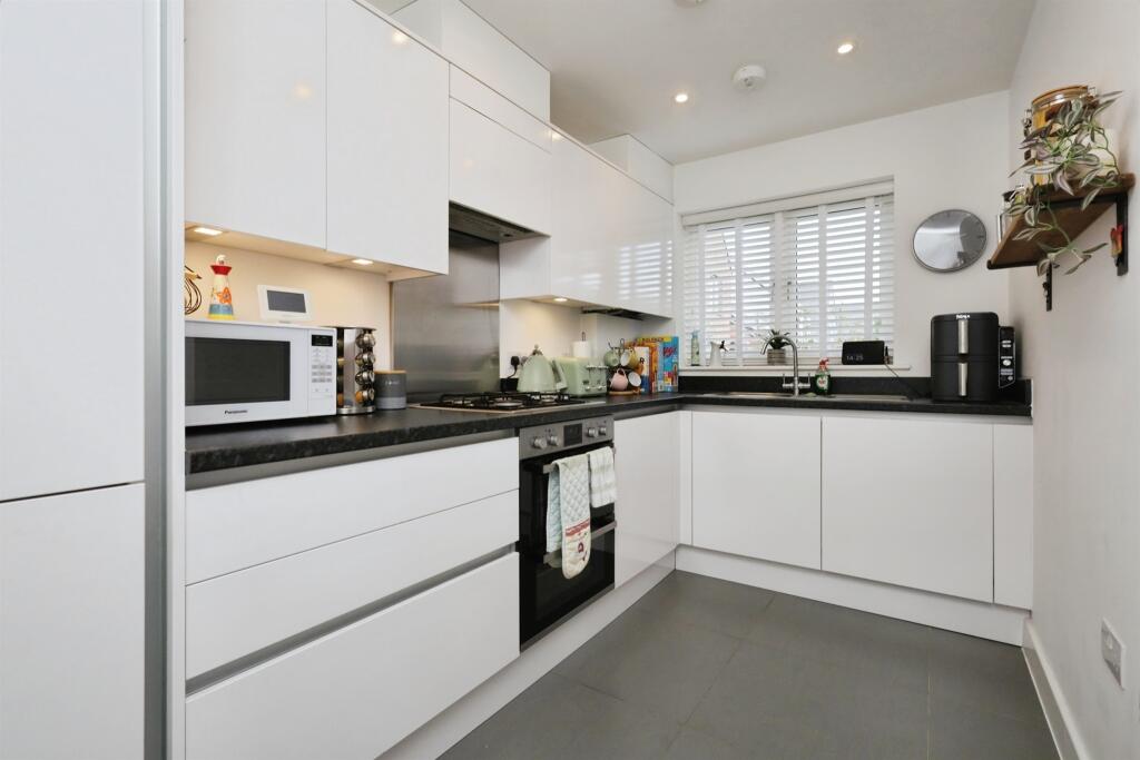 Birch Road, Polegate photo 5