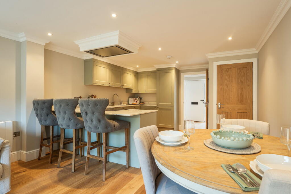 House in Salisbury - View 4