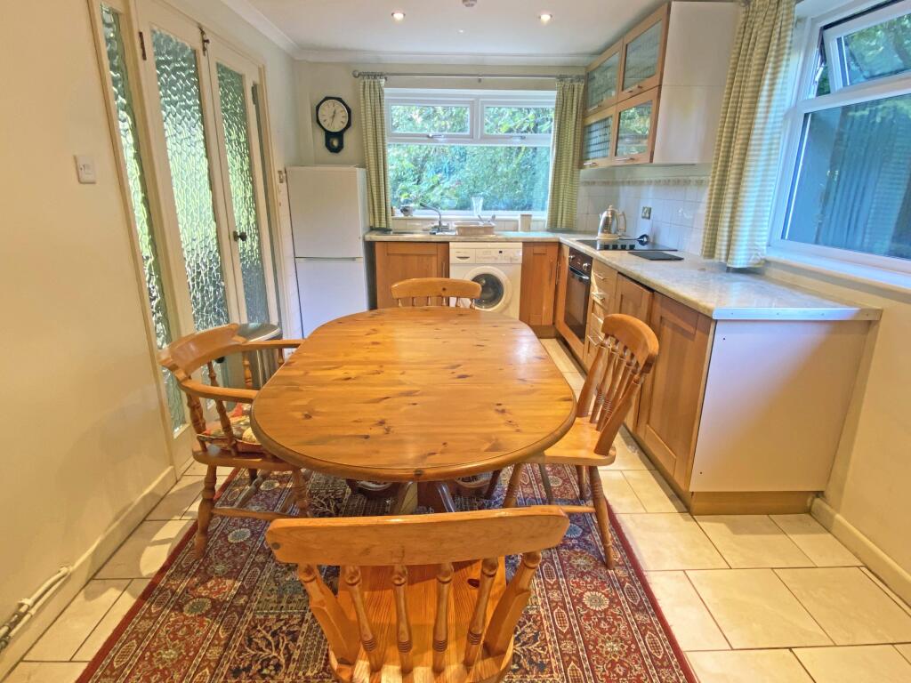House in Hengoed, Ystrad Mynach, Gelligaer - View 4
