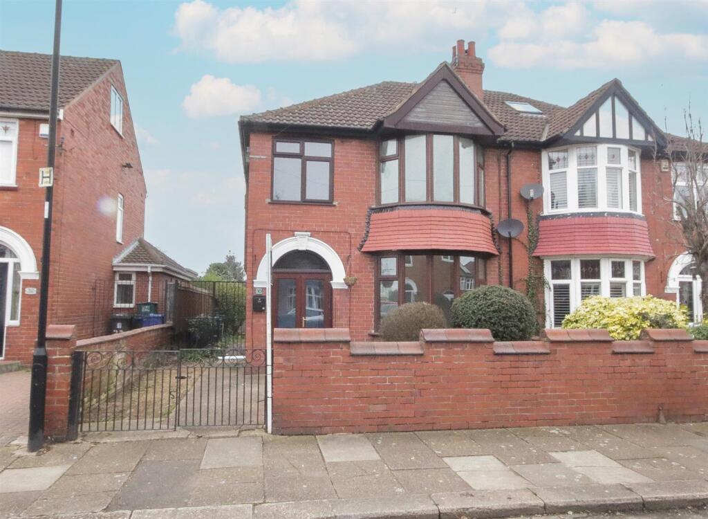 Main image of property: Sandbeck Road, Doncaster