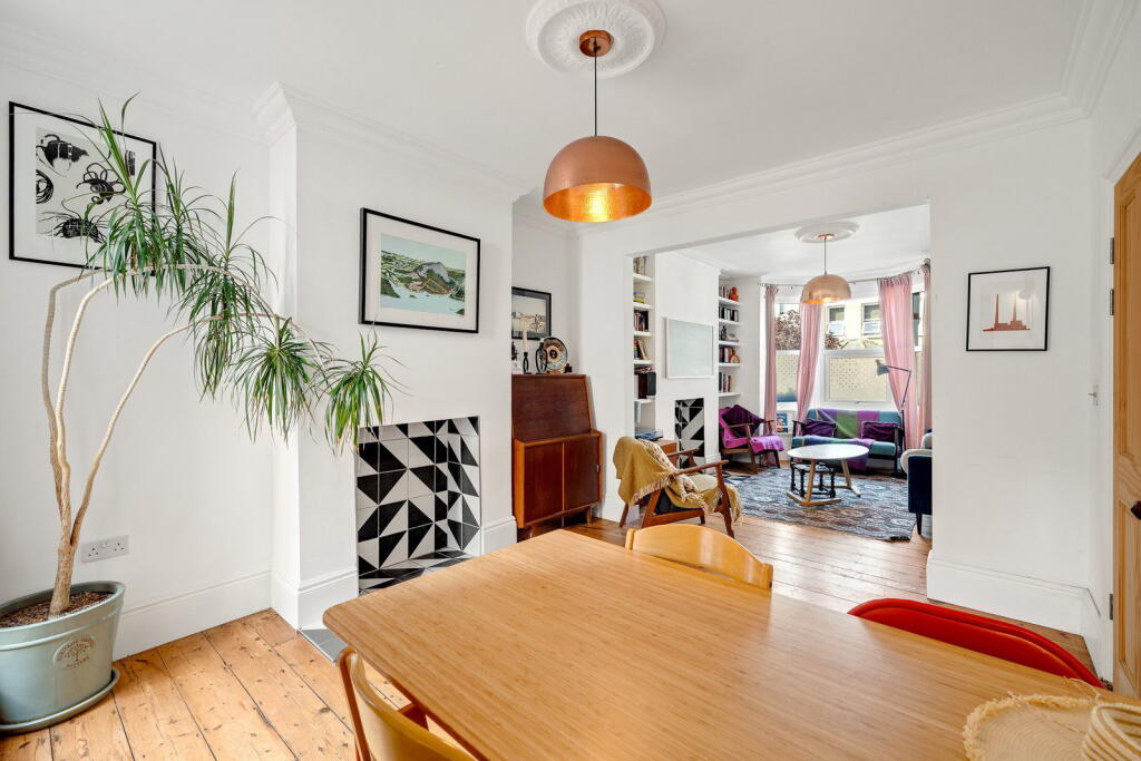 House in London - More