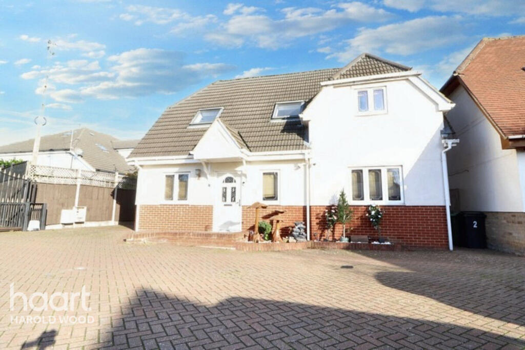 Main image of property: Amelle Gardens, Harold Park