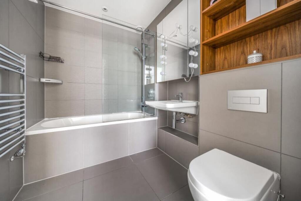 Apartment in London, Royal Borough of Greenwich - View 4