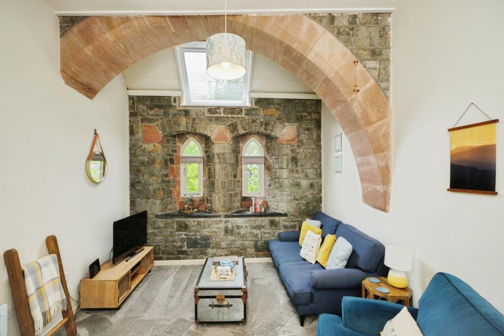 Apartment in Llandudno - More