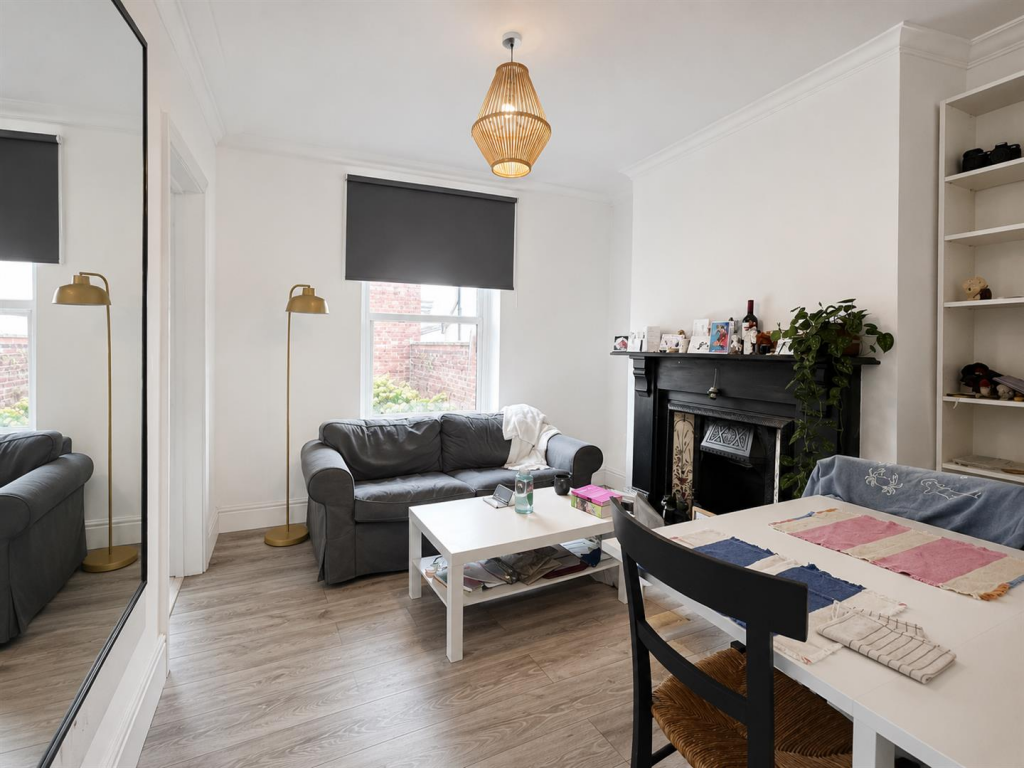 Apartment in Cardiff, Leckwith, Grangetown - View 5