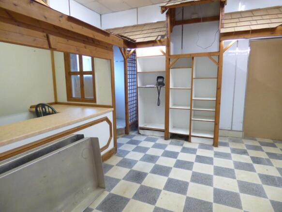 Multi Room Unit Room 1 Photo 1
