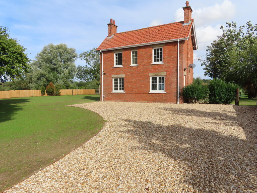 Main image of property: Low Farm House, Church Street, Hemswell, Gainsborough, Lincolnshire