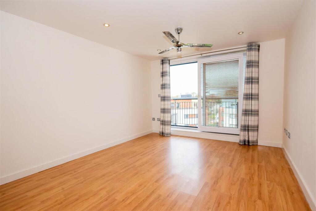 Southwell Park Road, Camberley - View 2