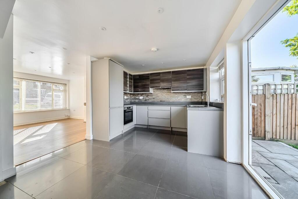 House in Tonbridge and Malling, Ditton - View 5