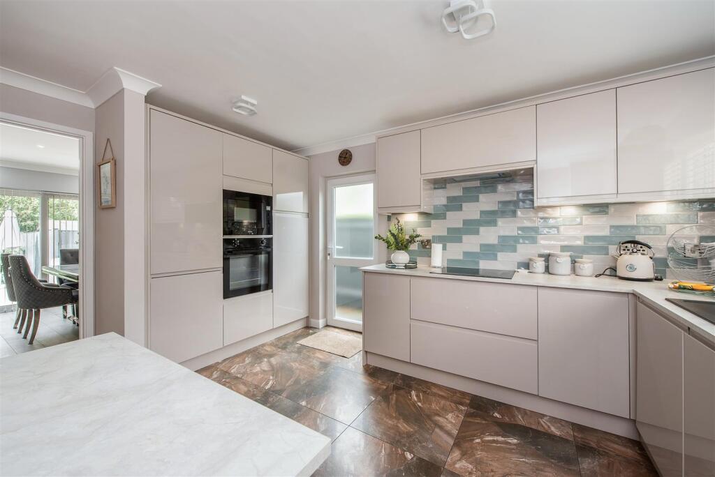 House in Portsmouth - View 5