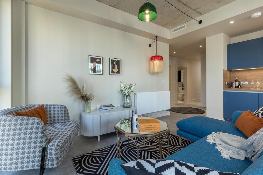Apartment in Harrow - View 2