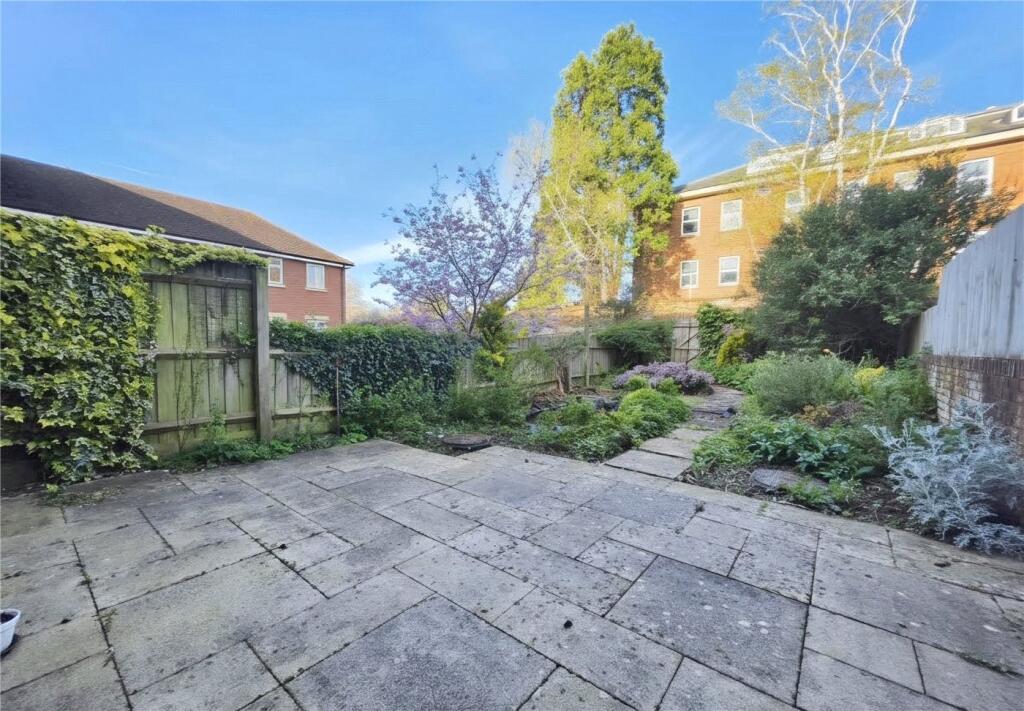 Main image of property: Gras Lawn, St Leonards, Exeter, EX2