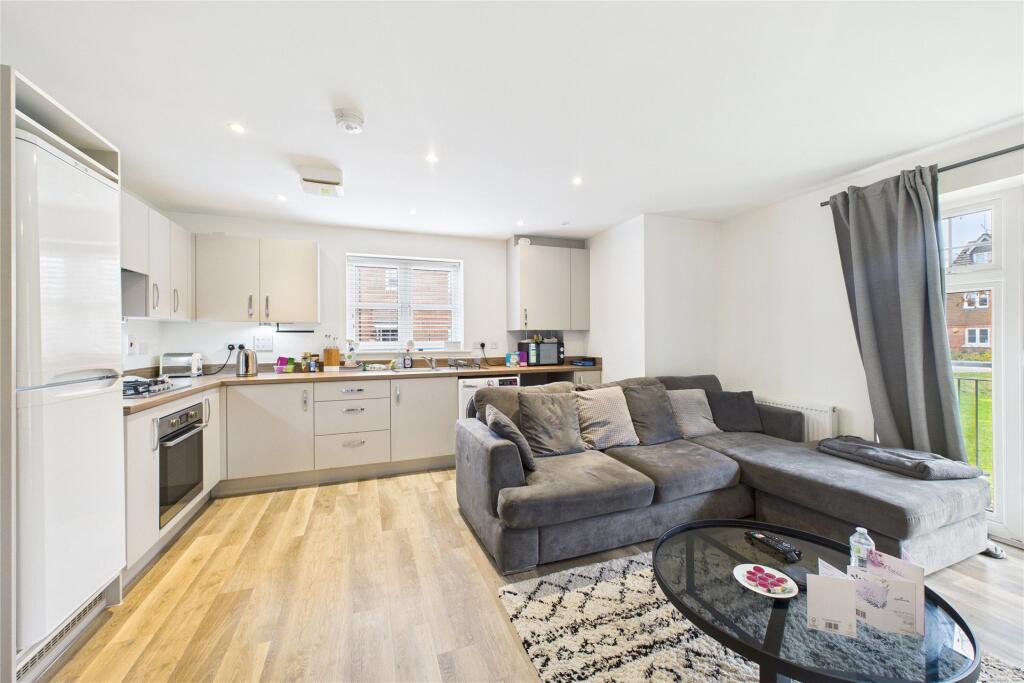Copsewood, Wokingham, Berkshire, RG41 photo 4