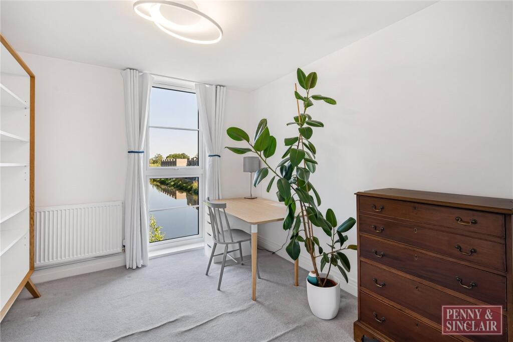 Apartment in Oxford - More