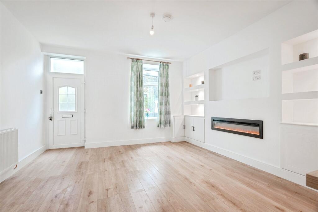 House in Pendle, Colne - View 4