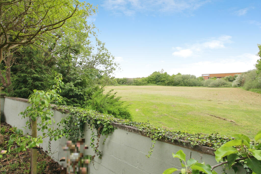 Kirby Road, Glenfield, Leicester, Leicestershire - View 2