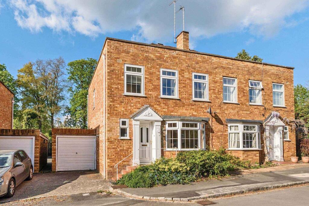 Main image of property: 19 Millers Close, Goring on Thames