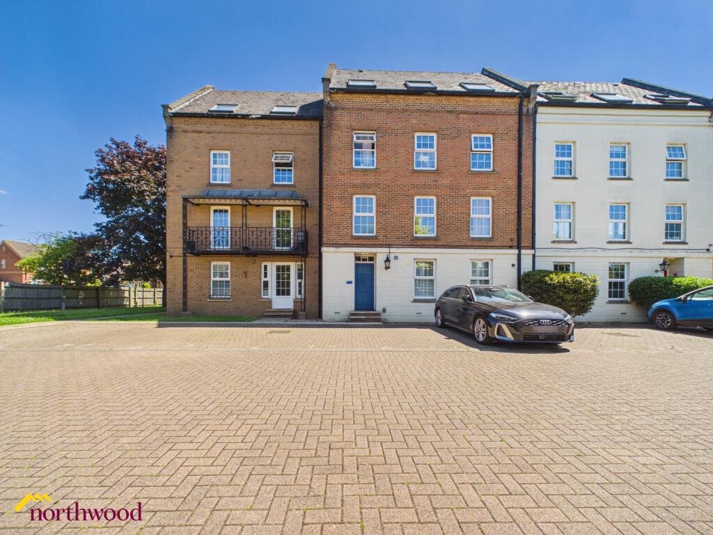 Main image of property: Victoria Place, Banbury, OX16