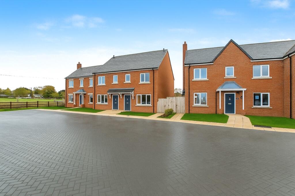 4-bed terraced on Rookery Close, Bicker, Boston, £250,000