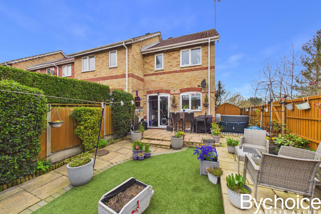 Main image of property: Horsham Close, Haverhill, Suffolk