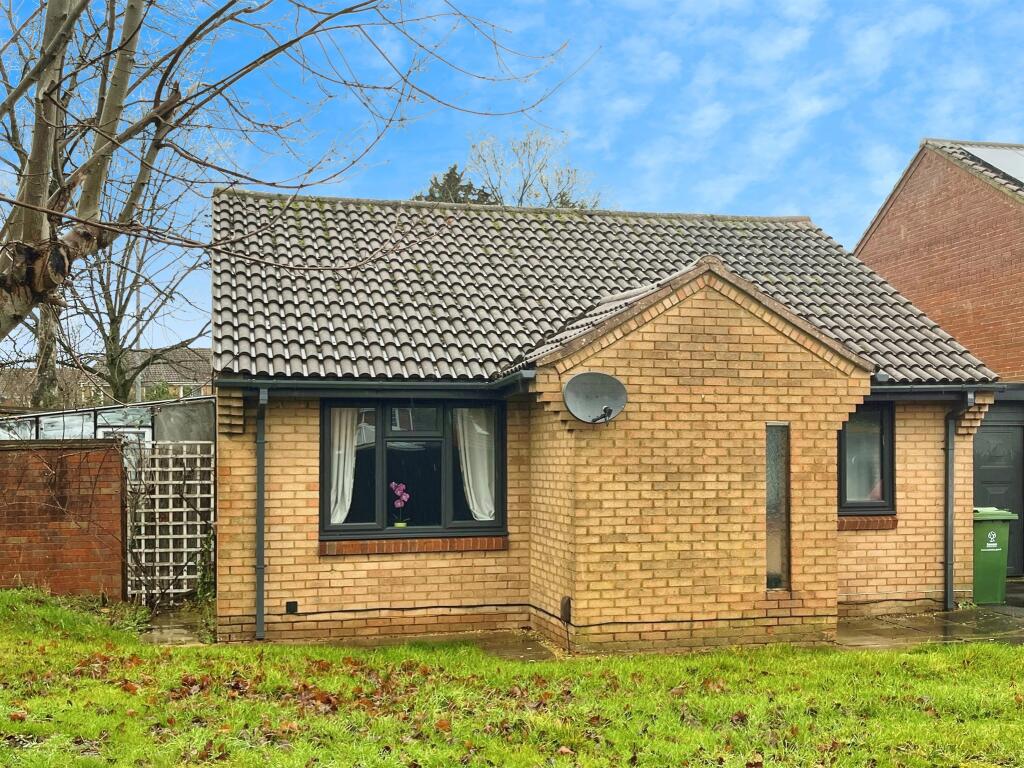 Main image of property: Thornford Drive, Swindon