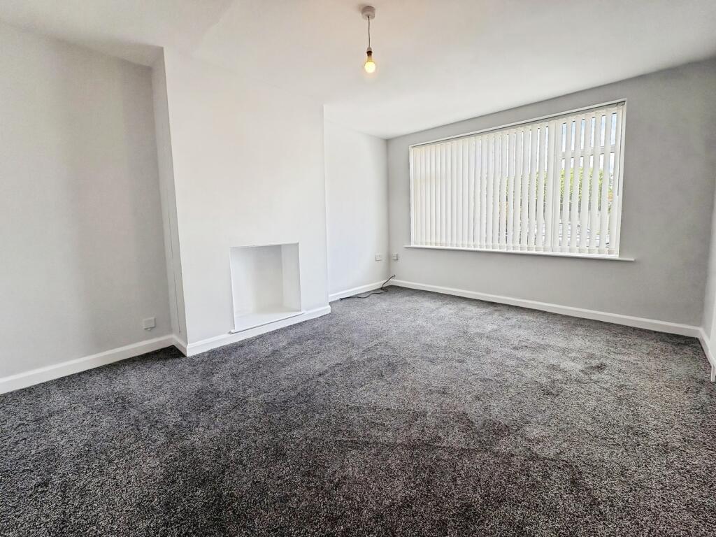 House in West Lancashire, Skelmersdale - View 2
