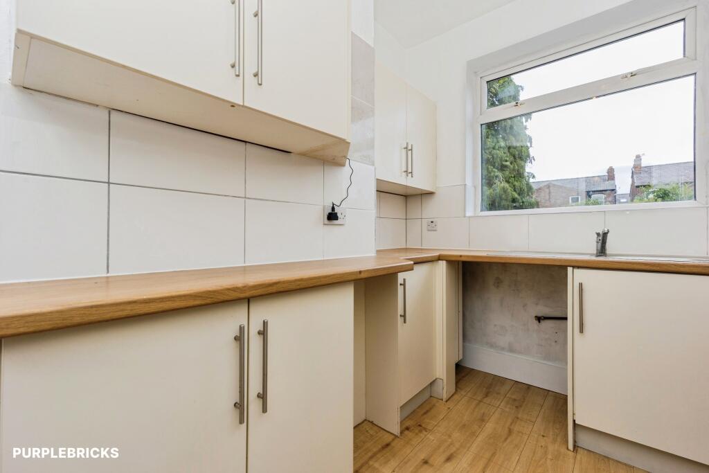 House in Trafford, Greater Manchester - More