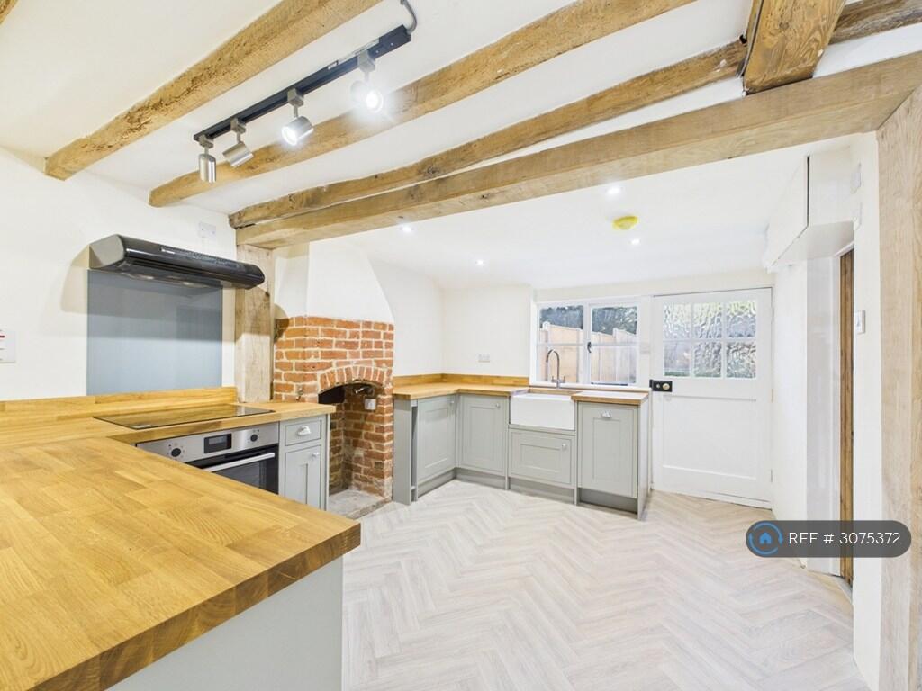 House in Ipswich - View 5