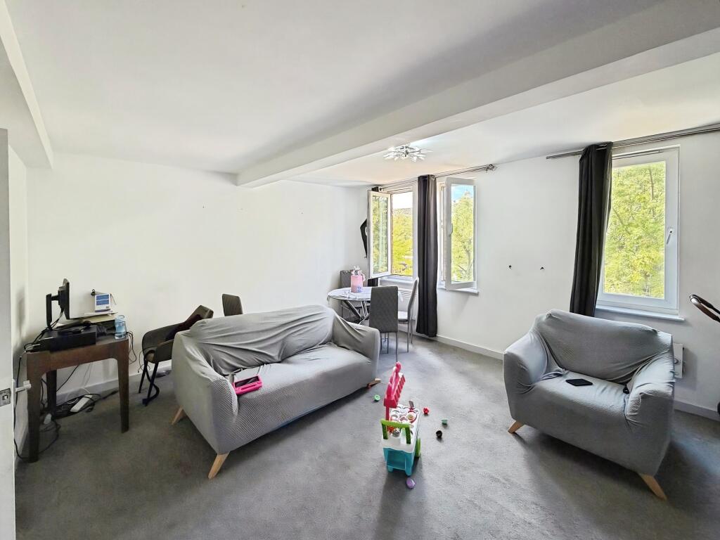 Apartment in Peterborough - View 3