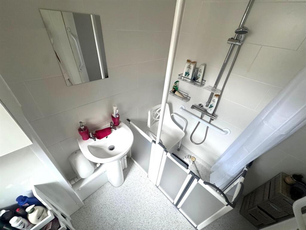 House in Stockton-on-Tees - View 3