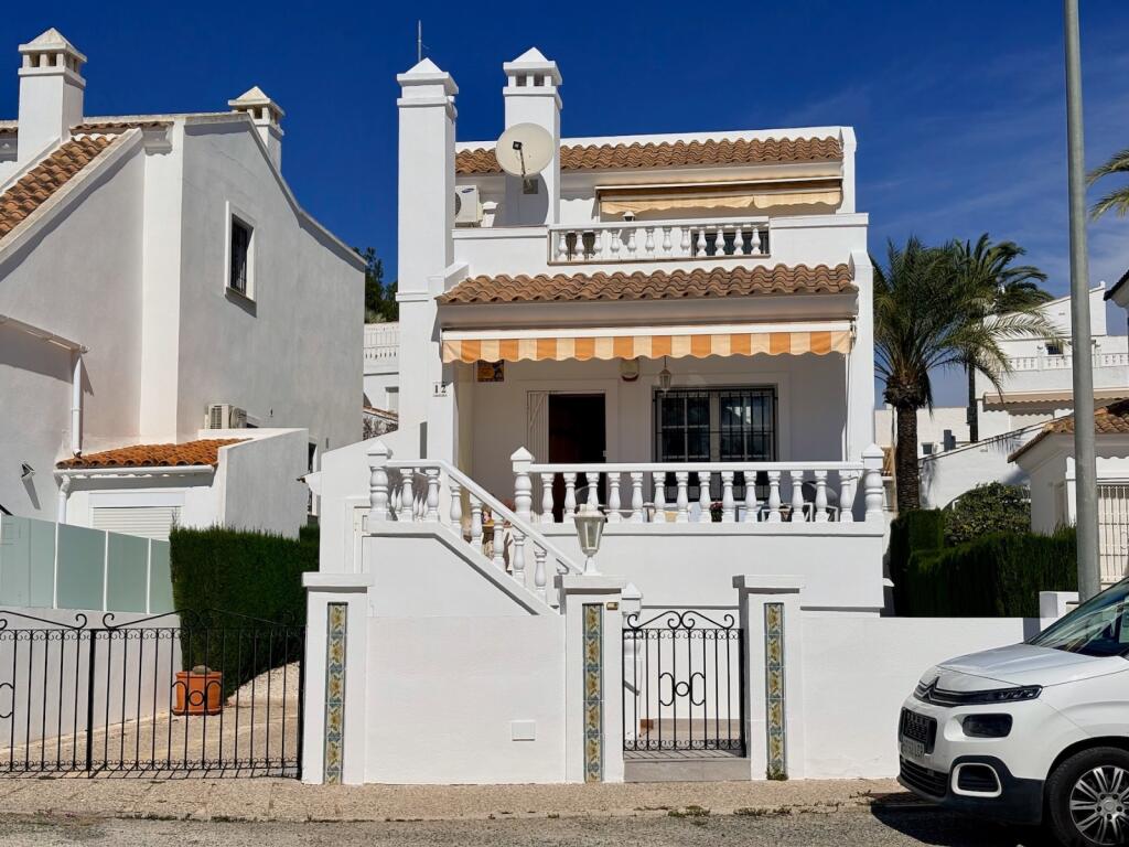 Main image of property: Valencia, Alicante, Villamartin
